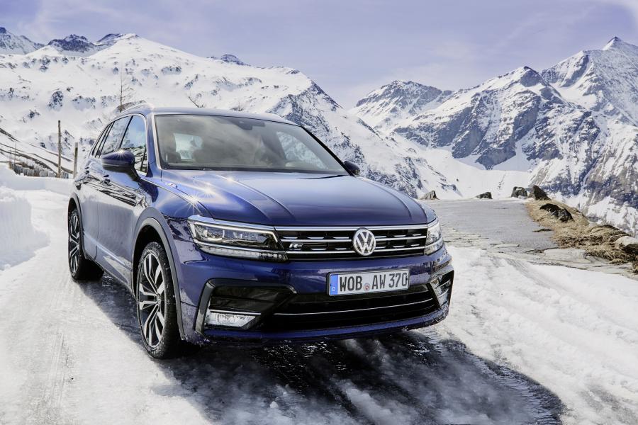  Volkswagen Tiguan R-Line 2016 года  (WW) (фото 24 из 36)